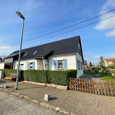 Pension Landhaus An Der Saale Bernburg Buitenkant foto